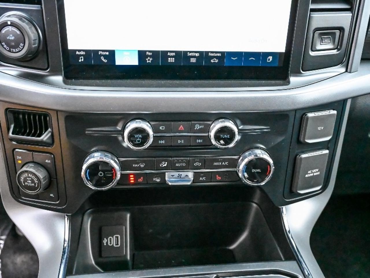 2025 Ford F-150 XLT Photo