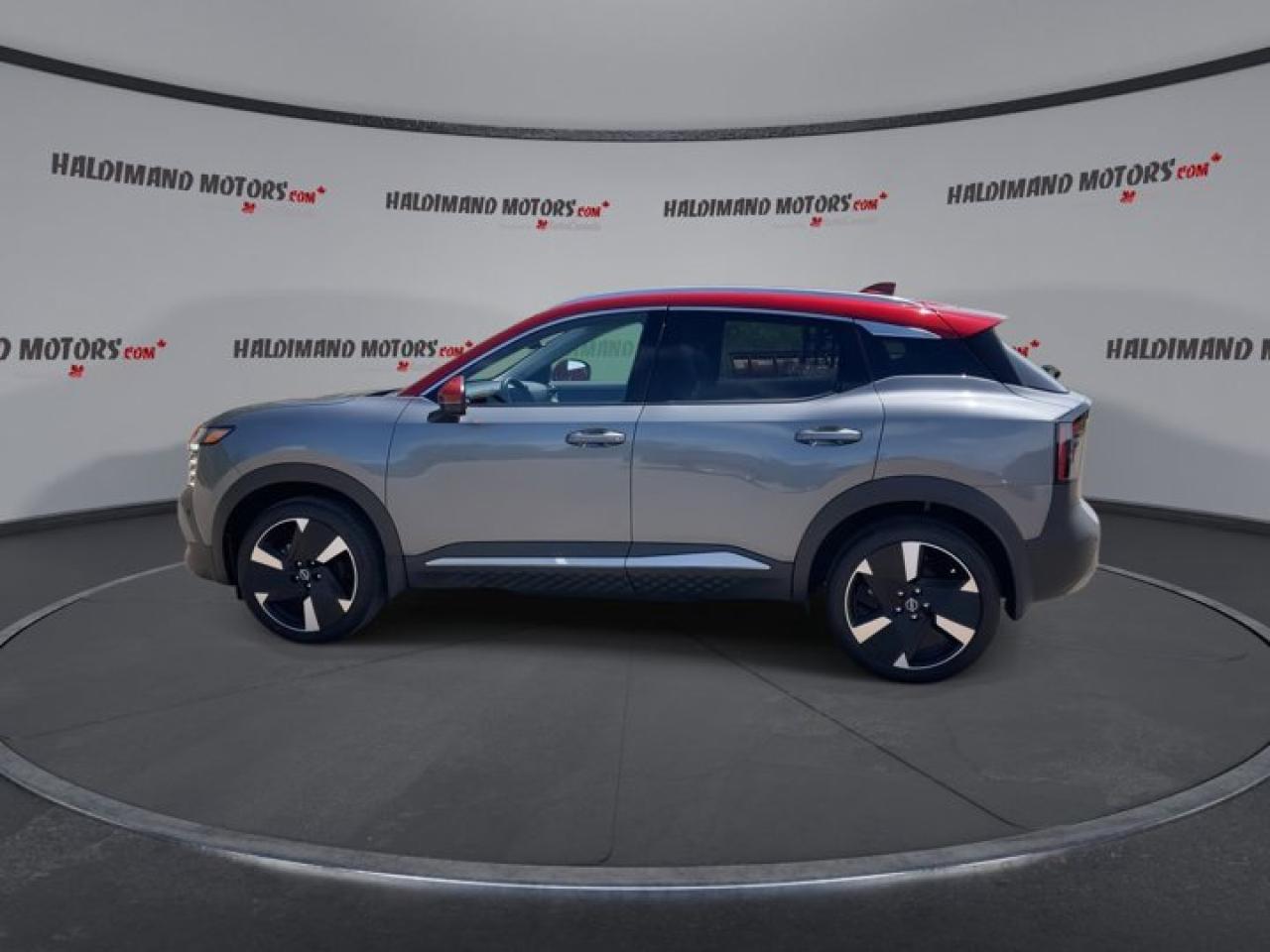 2025 Nissan Kicks SR AWD | LOW KMS | 360 Camera Photo