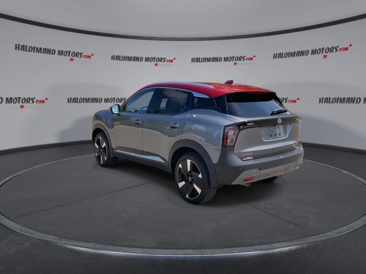 2025 Nissan Kicks SR AWD | LOW KMS | 360 Camera Photo