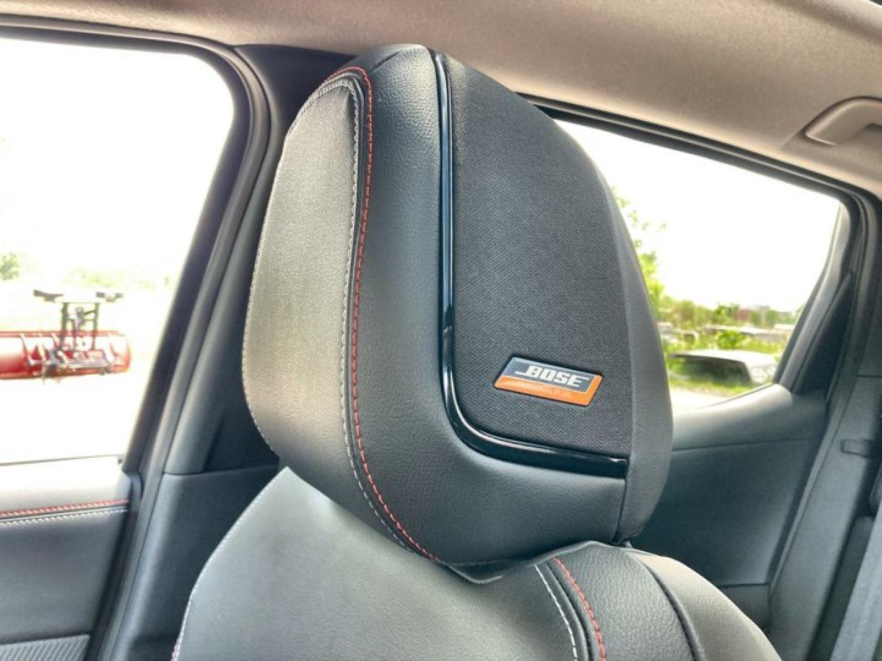 2025 Nissan Kicks SR AWD | LOW KMS | 360 Camera Photo