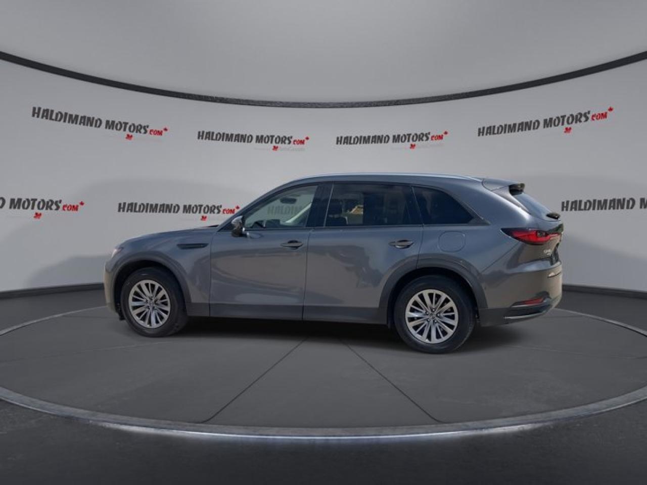 2024 Mazda CX-90 MHEV GS-L AWD | Leather | Heated Seats | Panoramic Roof Photo4
