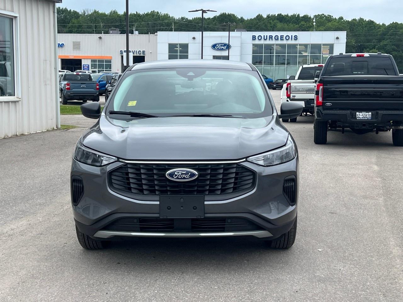 2025 Ford Escape Active AWD Photo2