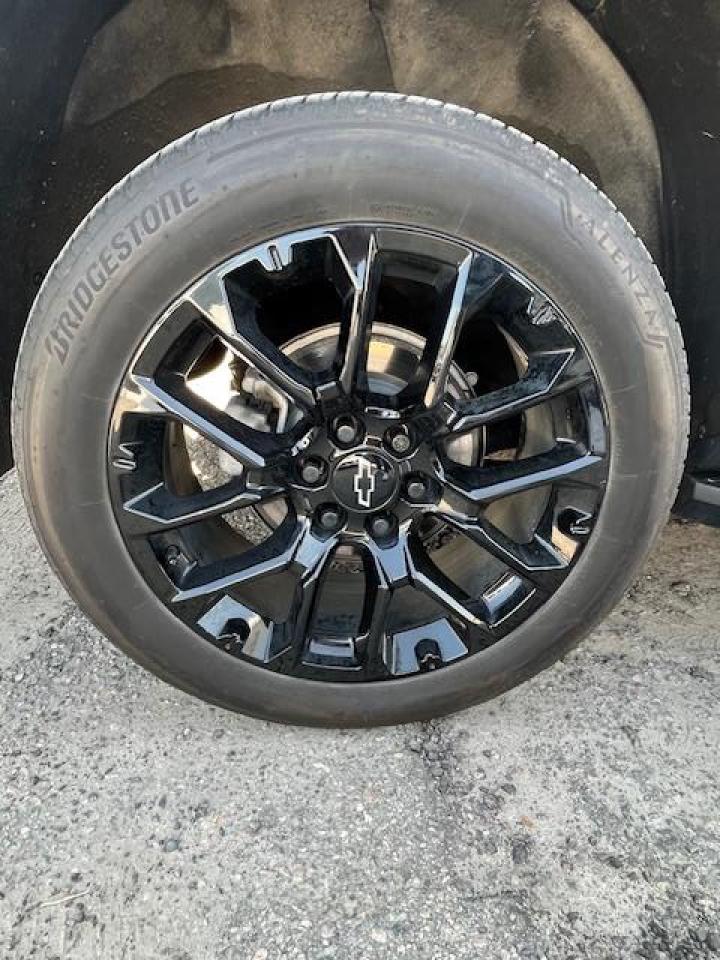 12667353
