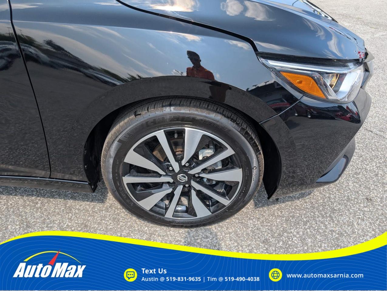 2023 Nissan Sentra SV Photo