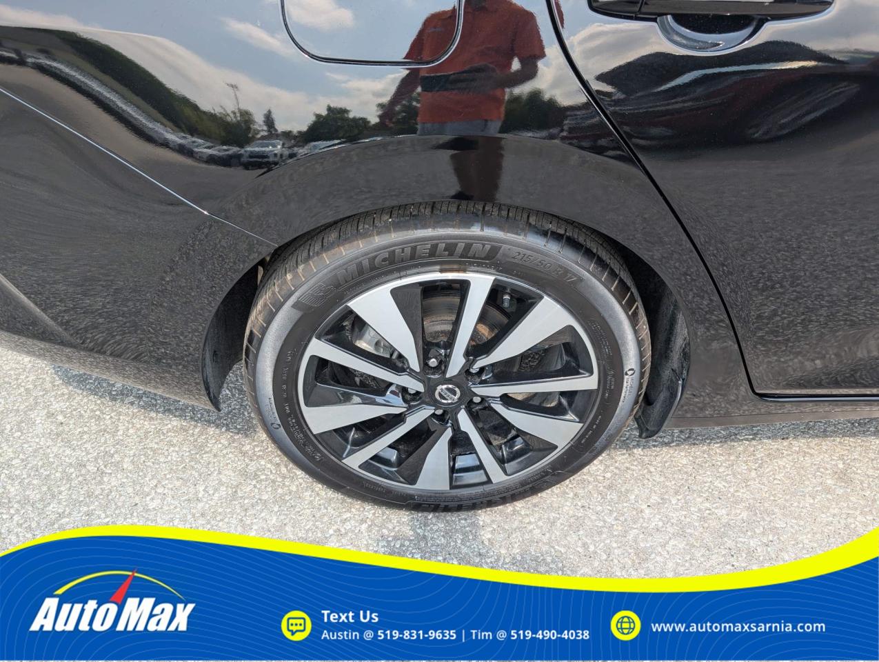 2023 Nissan Sentra SV Photo