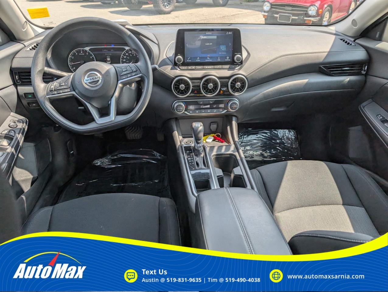 2023 Nissan Sentra SV Photo