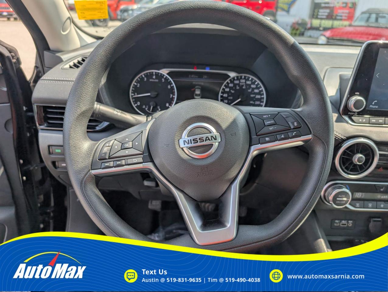 2023 Nissan Sentra SV Photo