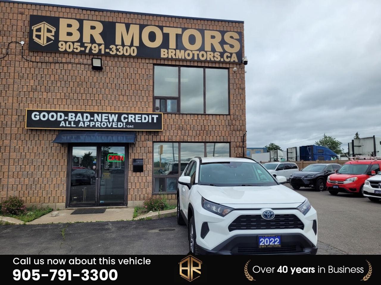 2022 Toyota RAV4 LE | No Accidents Reported |  Hybrid | AWD  | Photo