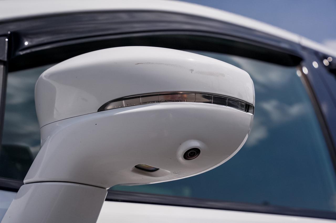 2022 Chrysler Pacifica Limited Hybrid | No Accidents | Certified Photo