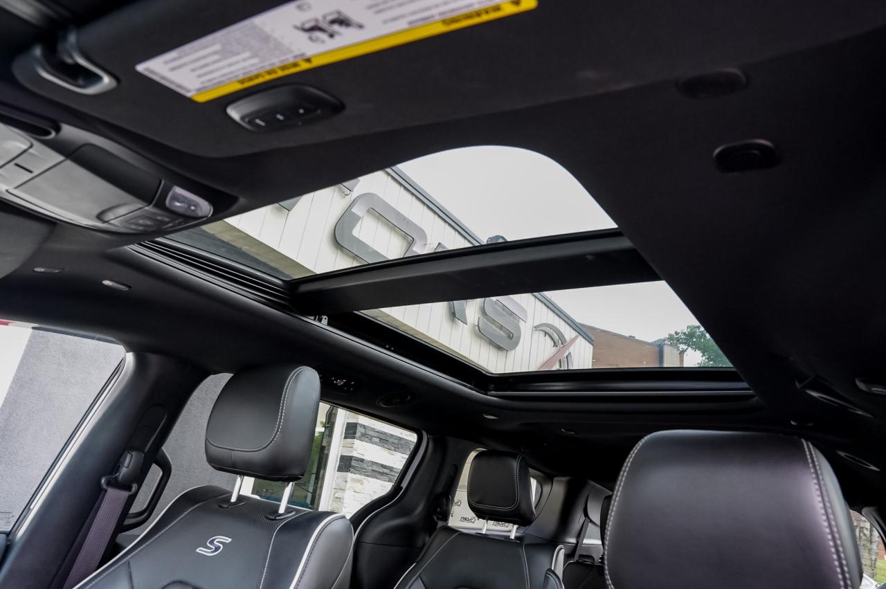 2022 Chrysler Pacifica Limited Hybrid | No Accidents | Certified Photo