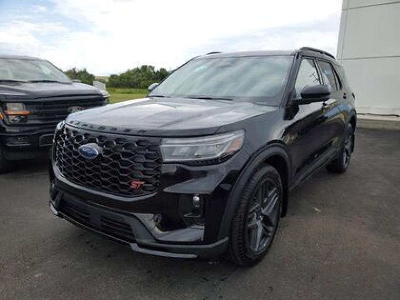 Used 2025 Ford Explorer ST W/ REMOTE VEHICLE START for sale in Moose Jaw, SK