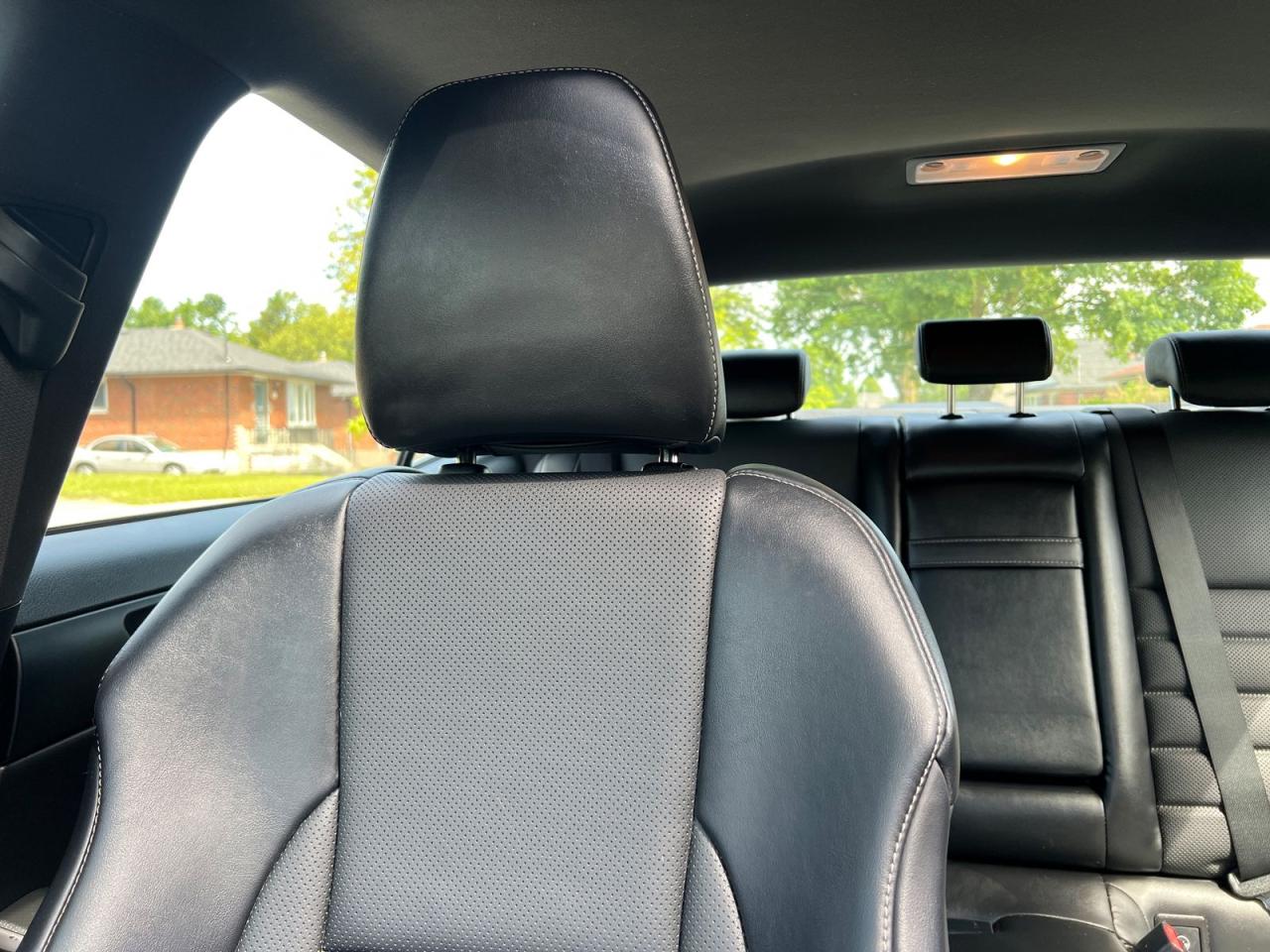 2016 Lexus IS 300 AWD - Photo #22