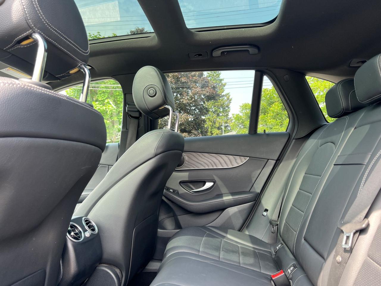2018 Mercedes-Benz GLC-Class GLC 350e 4MATIC - Photo #11