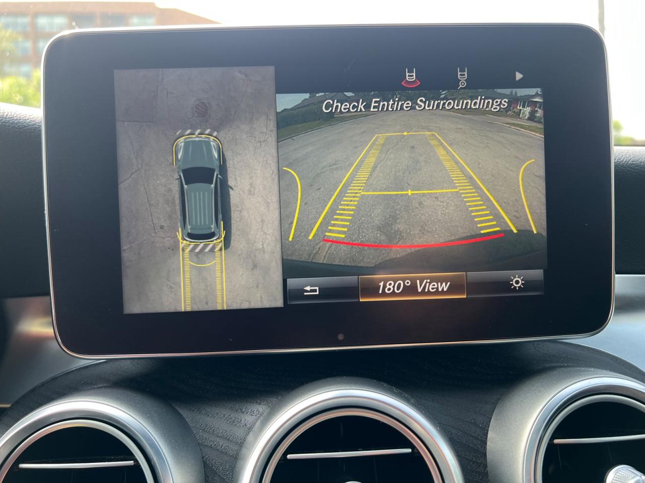 2018 Mercedes-Benz GLC-Class GLC 350e 4MATIC - Photo #16