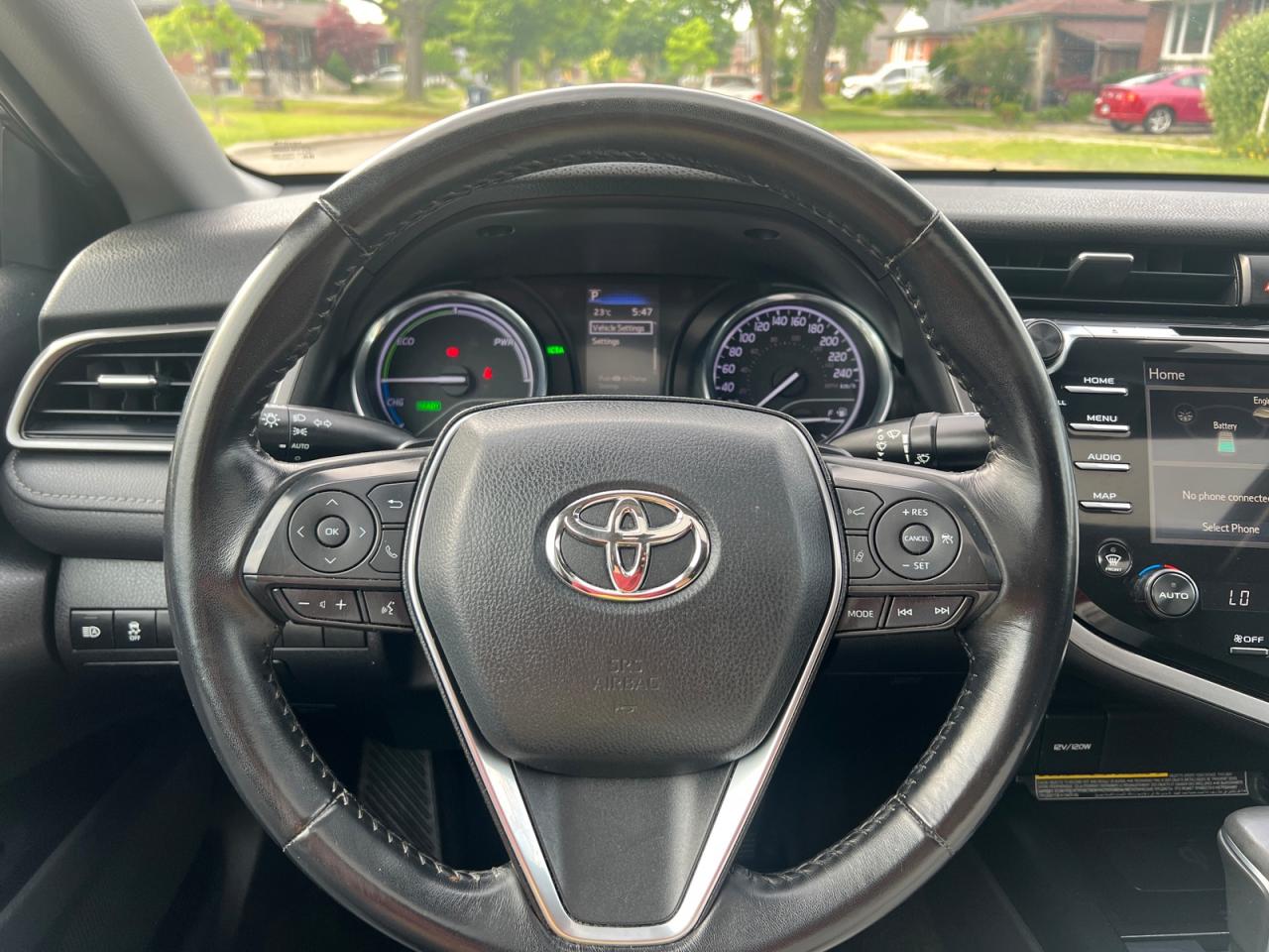 2019 Toyota Camry HYBRID SE - Photo #13