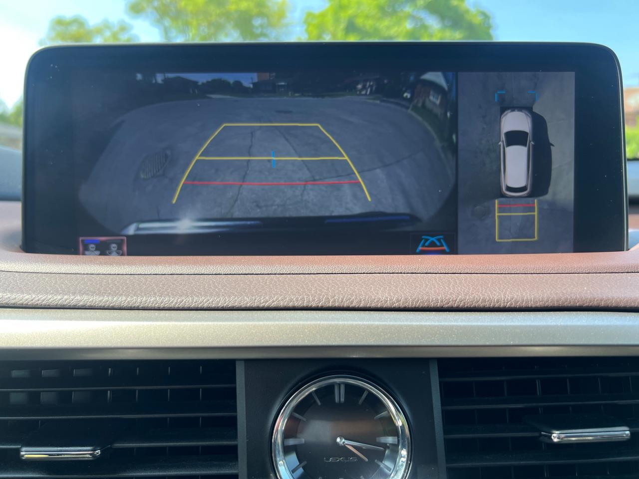 2020 Lexus RX 450h AWD - Photo #18
