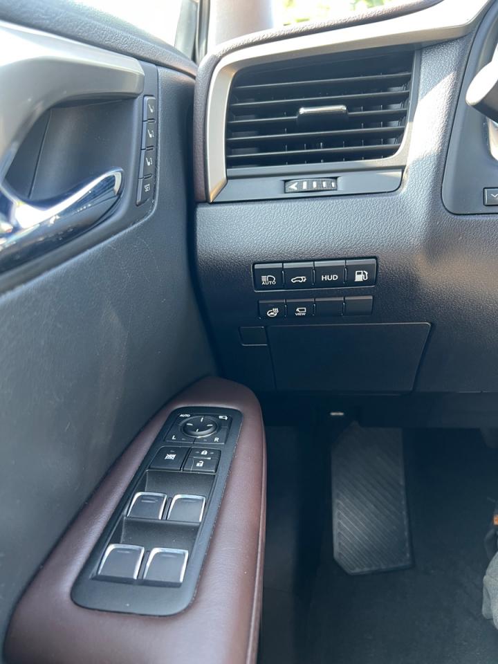 2020 Lexus RX 450h AWD - Photo #22