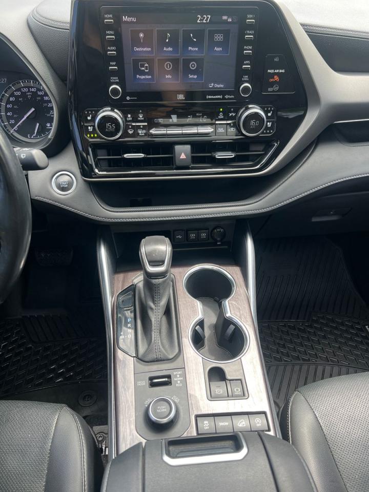 2020 Toyota Highlander Limited AWD V6 - Photo #21