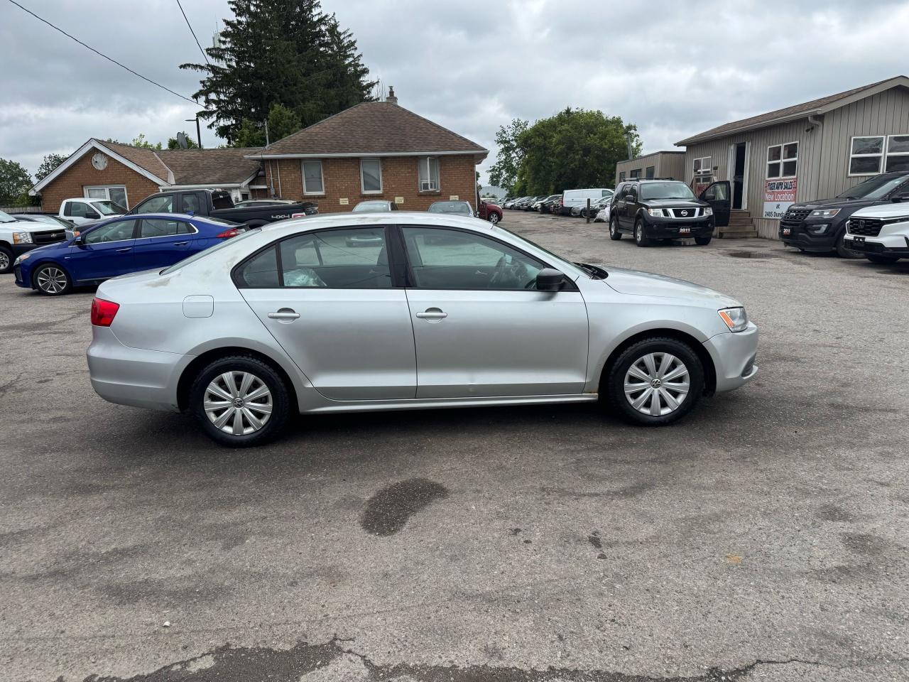 2013 Volkswagen Jetta TRENDLINE+, WELL SERVICED, 4 CYL, CERTIFIED - Photo #6