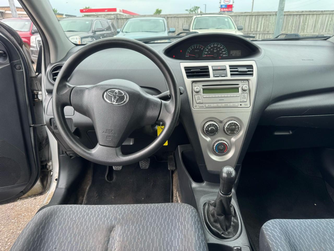 2009 Toyota Yaris SEDAN, MANUAL, RELIABLE, 190KMS, CERTIFIED - Photo #16