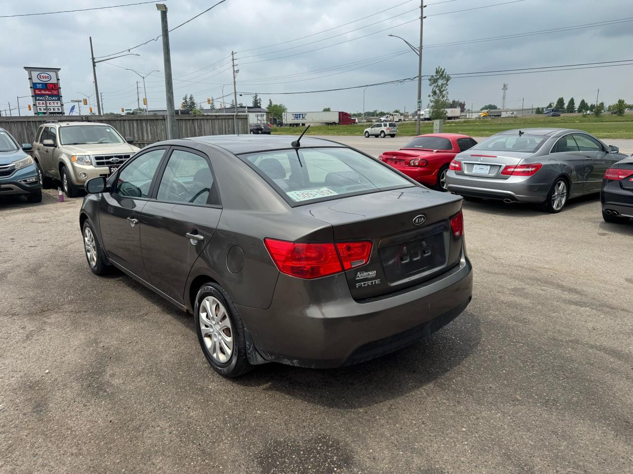 2010 Kia Forte AS IS, LX, RUNS AND DRIVES WELL Photo2