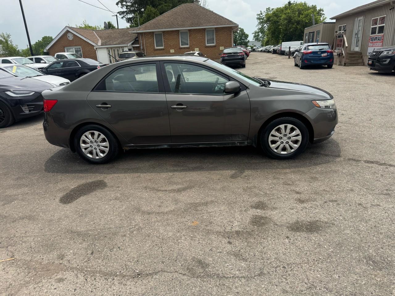 2010 Kia Forte AS IS, LX, RUNS AND DRIVES WELL - Photo #6