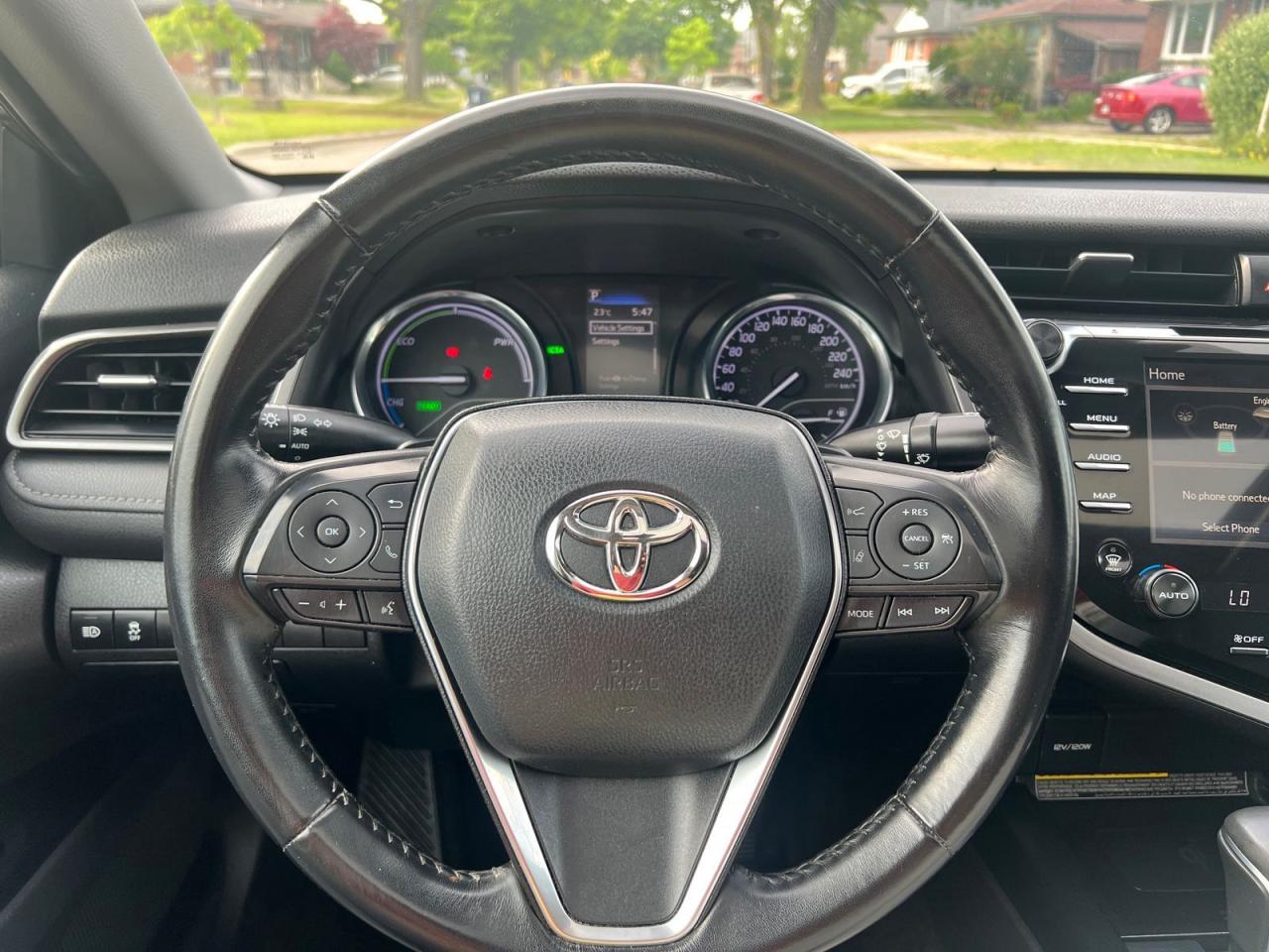 2019 Toyota Camry HYBRID SE - Photo #13