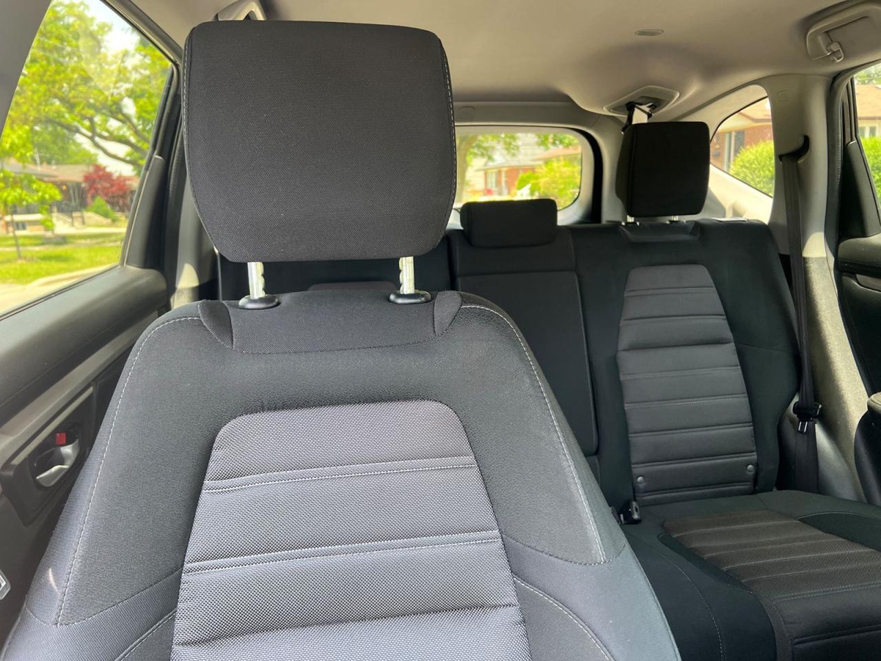 2018 Honda CR-V LX AWD - Photo #10