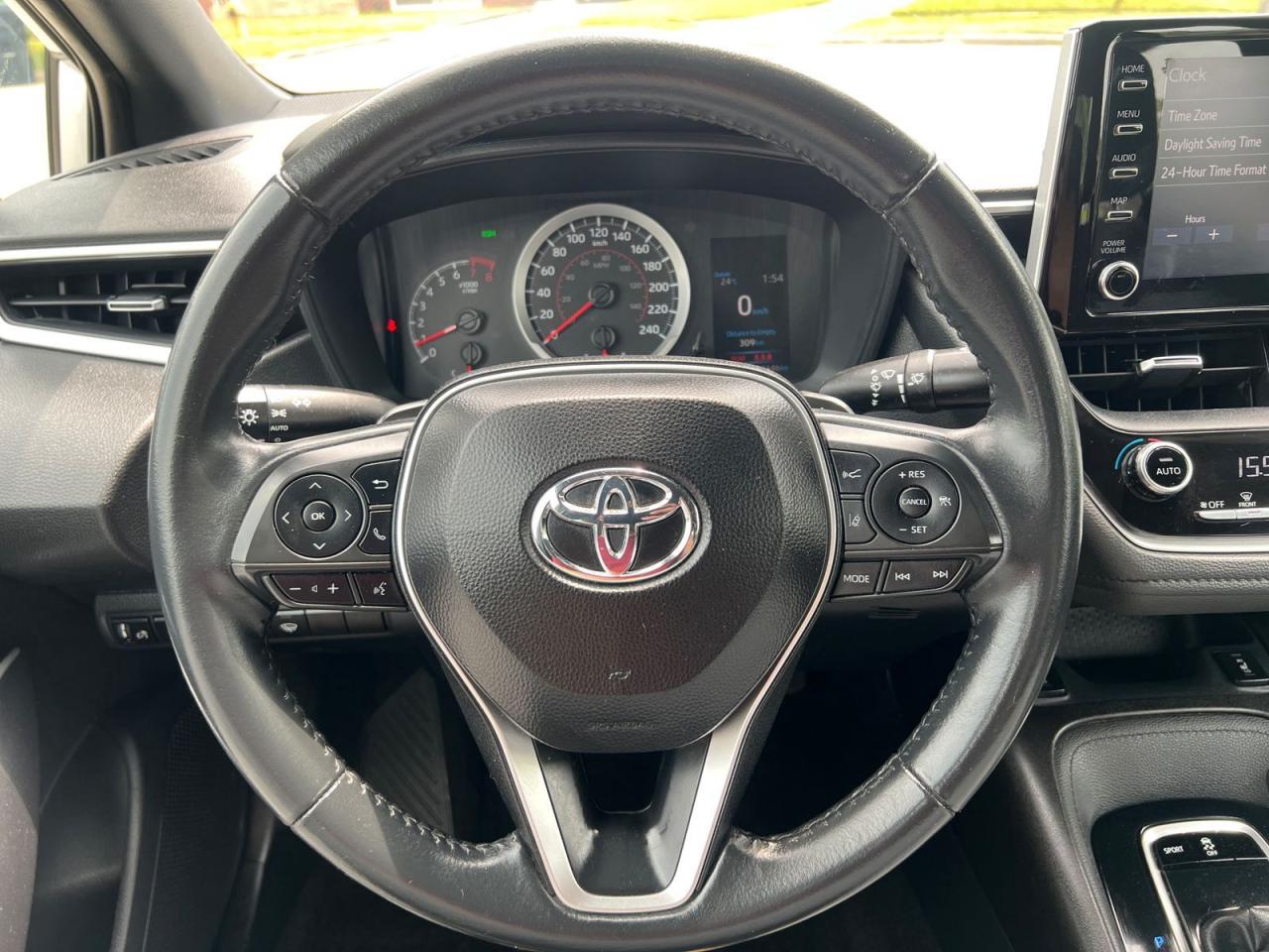 2020 Toyota Corolla SE - Photo #12