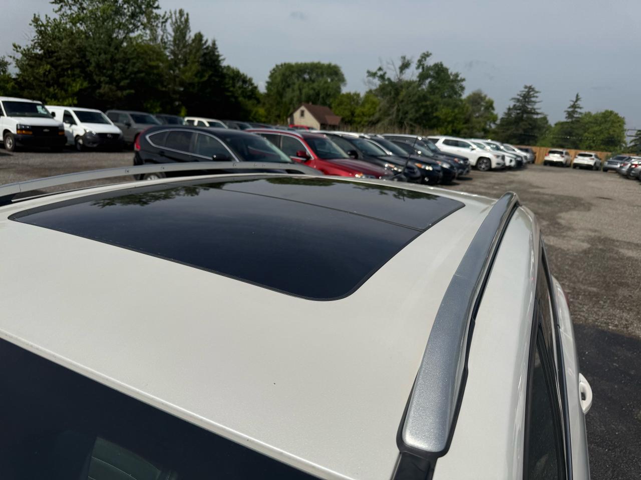 2015 Ford Escape Titanium Photo9