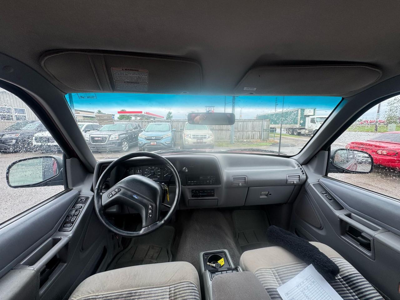 1994 Ford Explorer AS IS, Limited, UNDERCOATED, NEEDS TUNE UP, RUNS - Photo #11