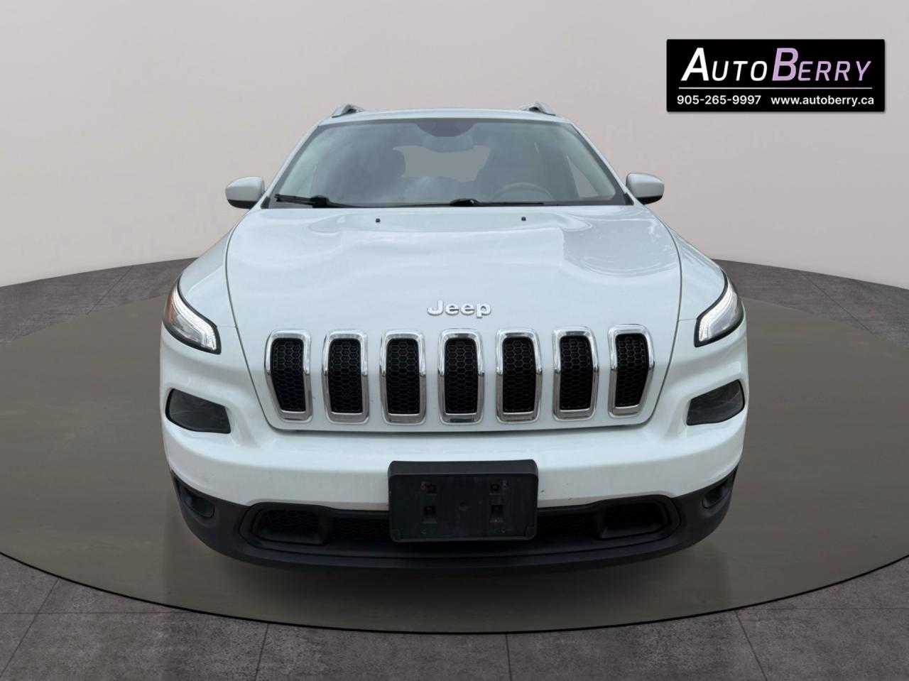 2015 Jeep Cherokee 4WD 4dr North Photo