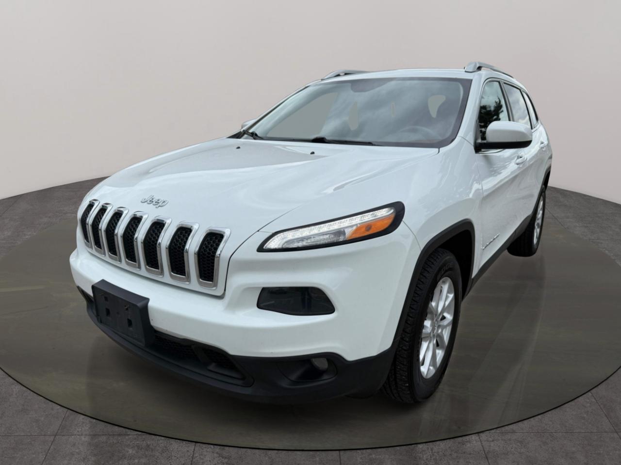 2015 Jeep Cherokee 4WD 4dr North Photo