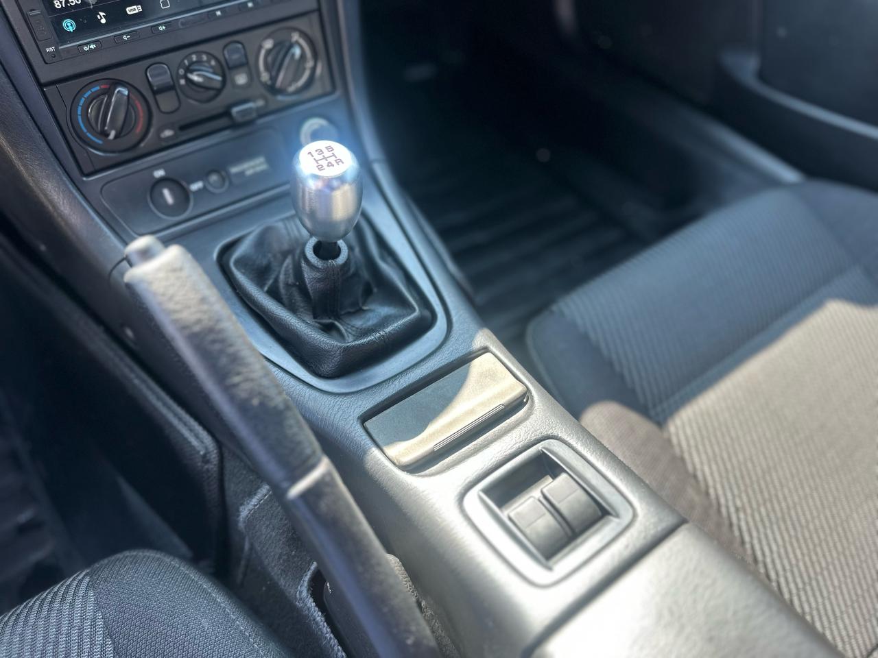 2000 Mazda Miata MX-5 Manual Photo15