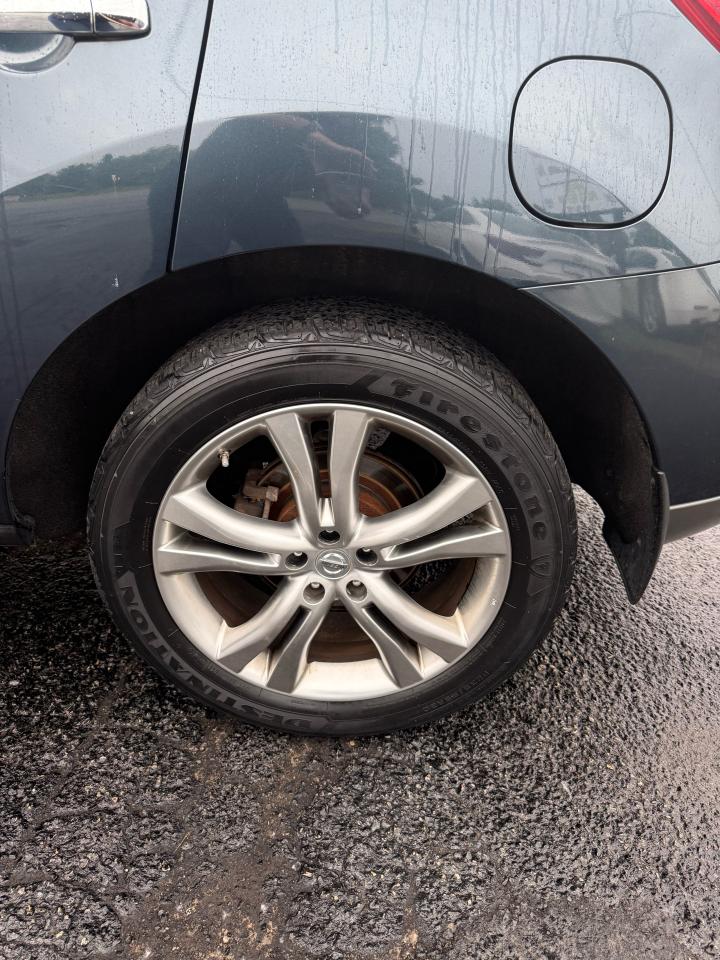 2011 Nissan Murano SL Photo12