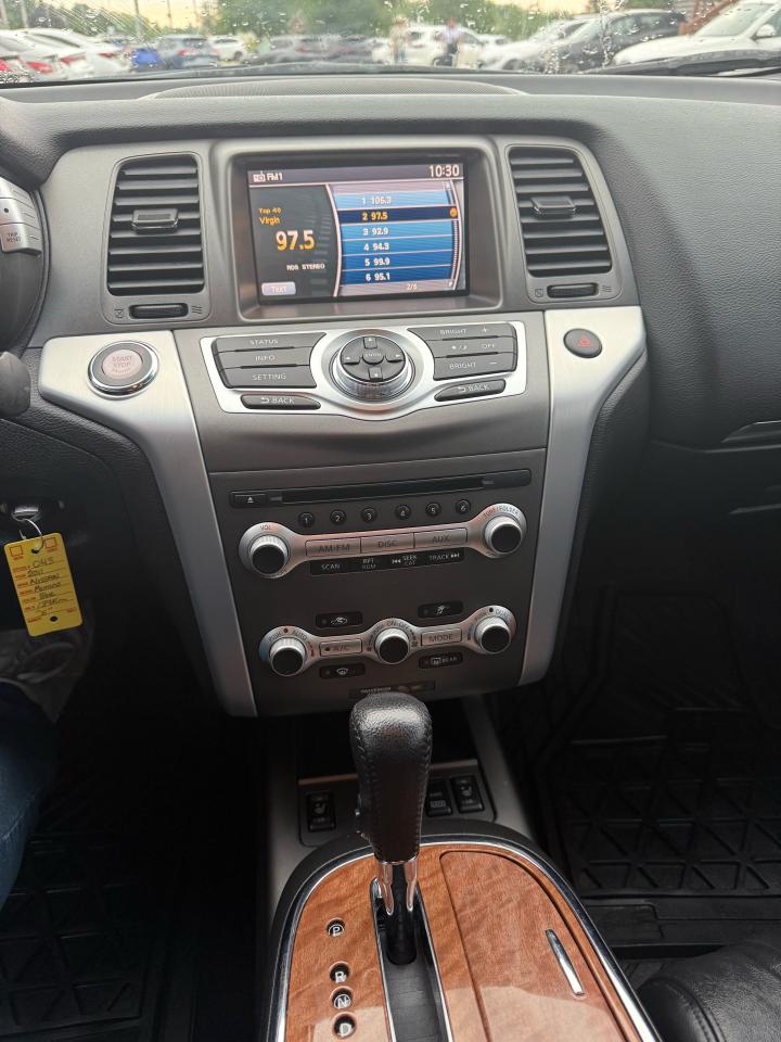 2011 Nissan Murano SL Photo14