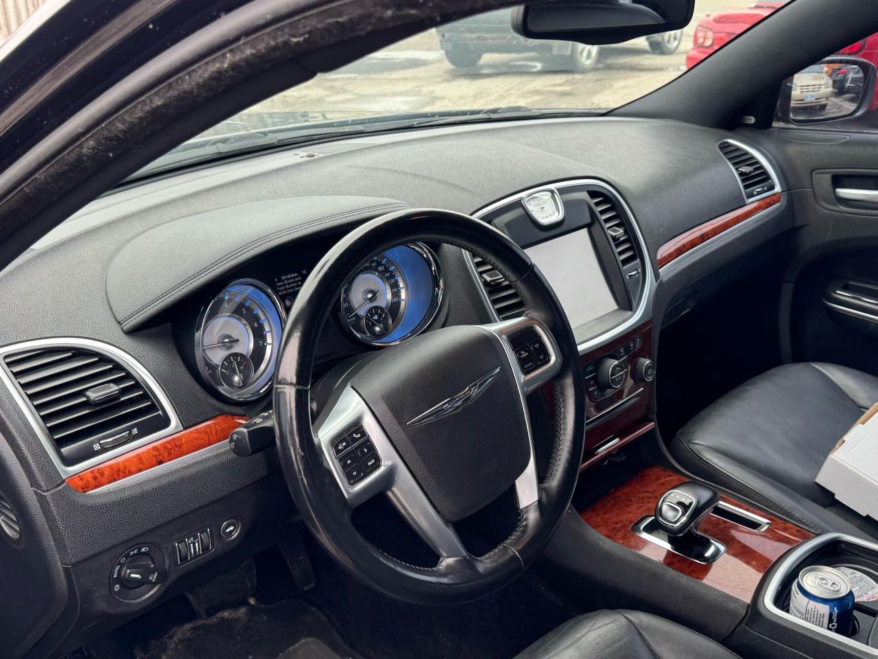 2012 Chrysler 300 AS IS, LIMITED, UNDEROATED, WELL MAINTAINED - Photo #13