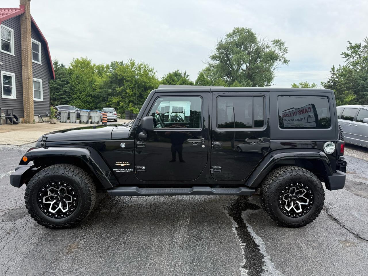 2014 Jeep Wrangler Sahara Photo6