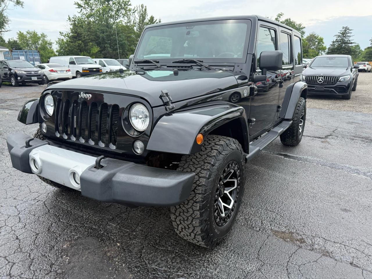 2014 Jeep Wrangler Sahara Photo7