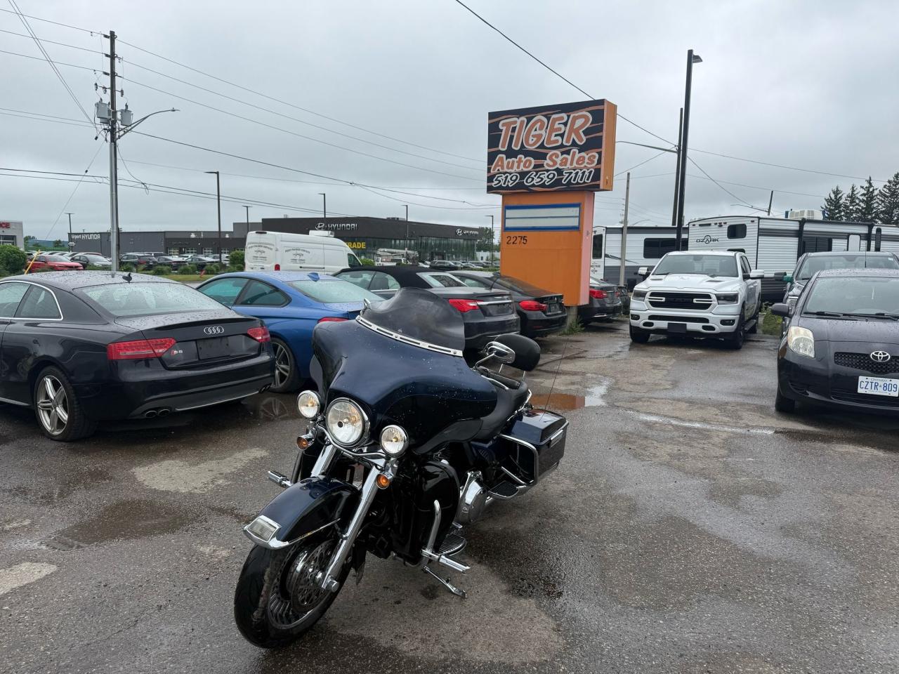Used 2012 Harley-Davidson FLHTK Electra Glide Ultra Limited  for sale in London, ON