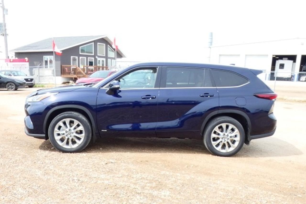 2025 Toyota Highlander 