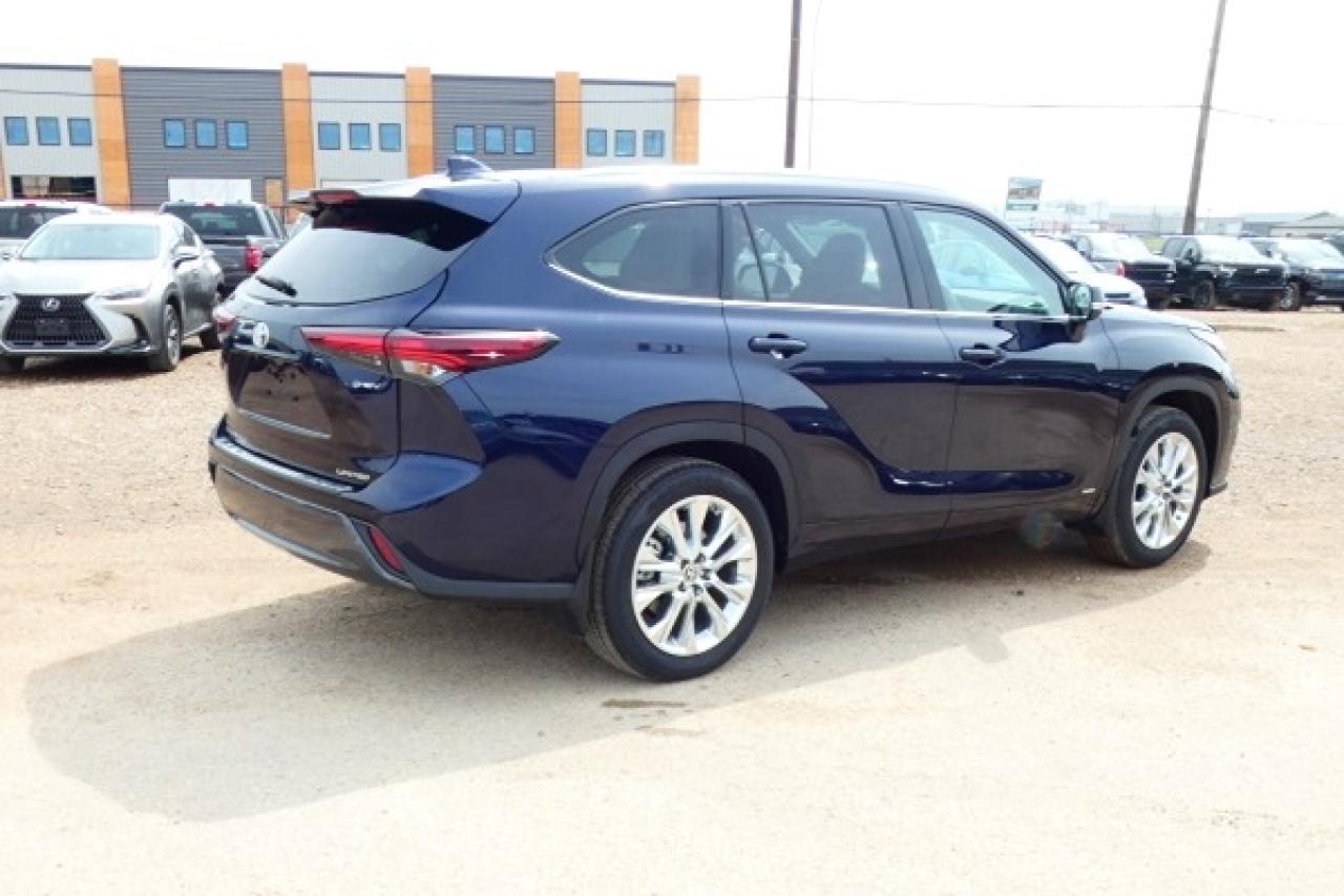 2025 Toyota Highlander Hybrid Limited AWD w/H&C L, pano S/R, NAV, BUC - Photo #6