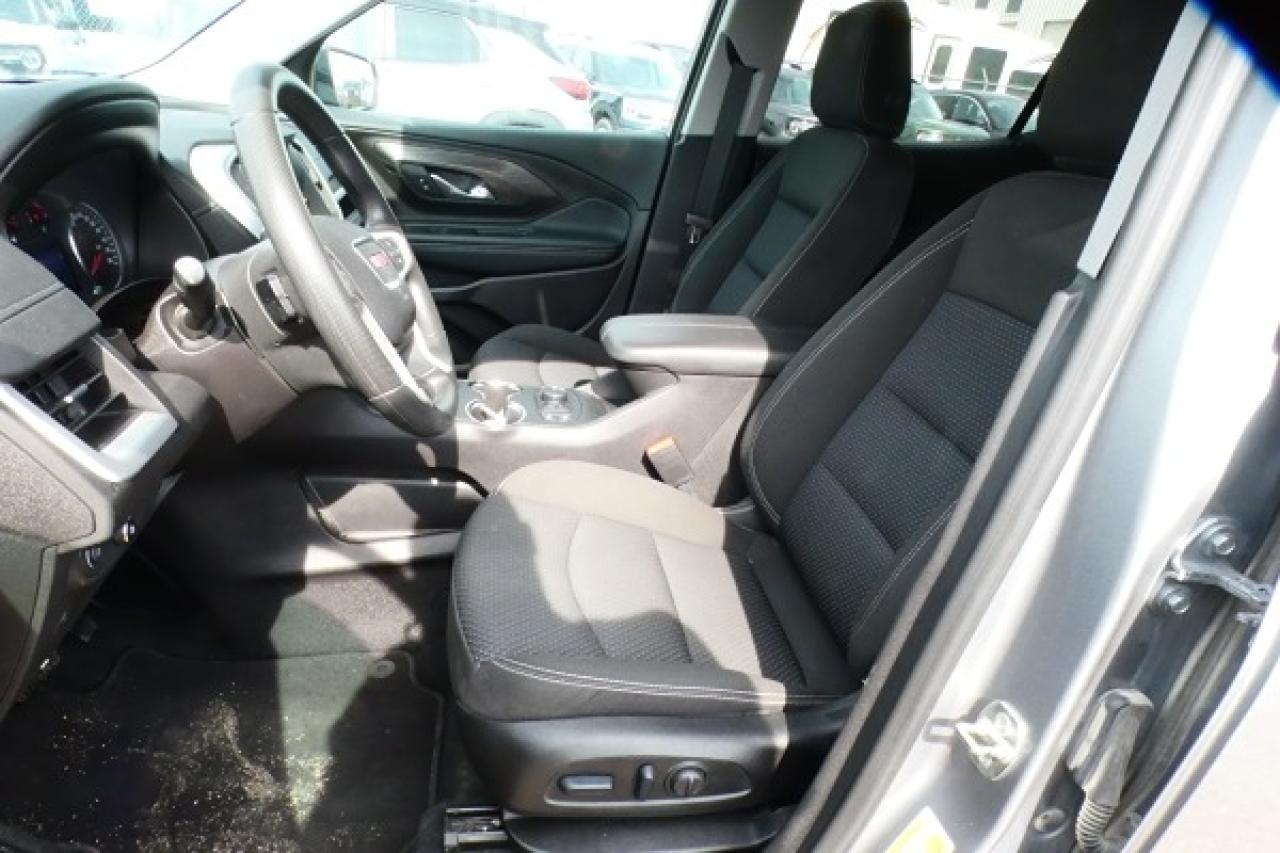 2024 GMC Terrain SLE AWD 4dr w/Htd cloth, BUC - Photo #11