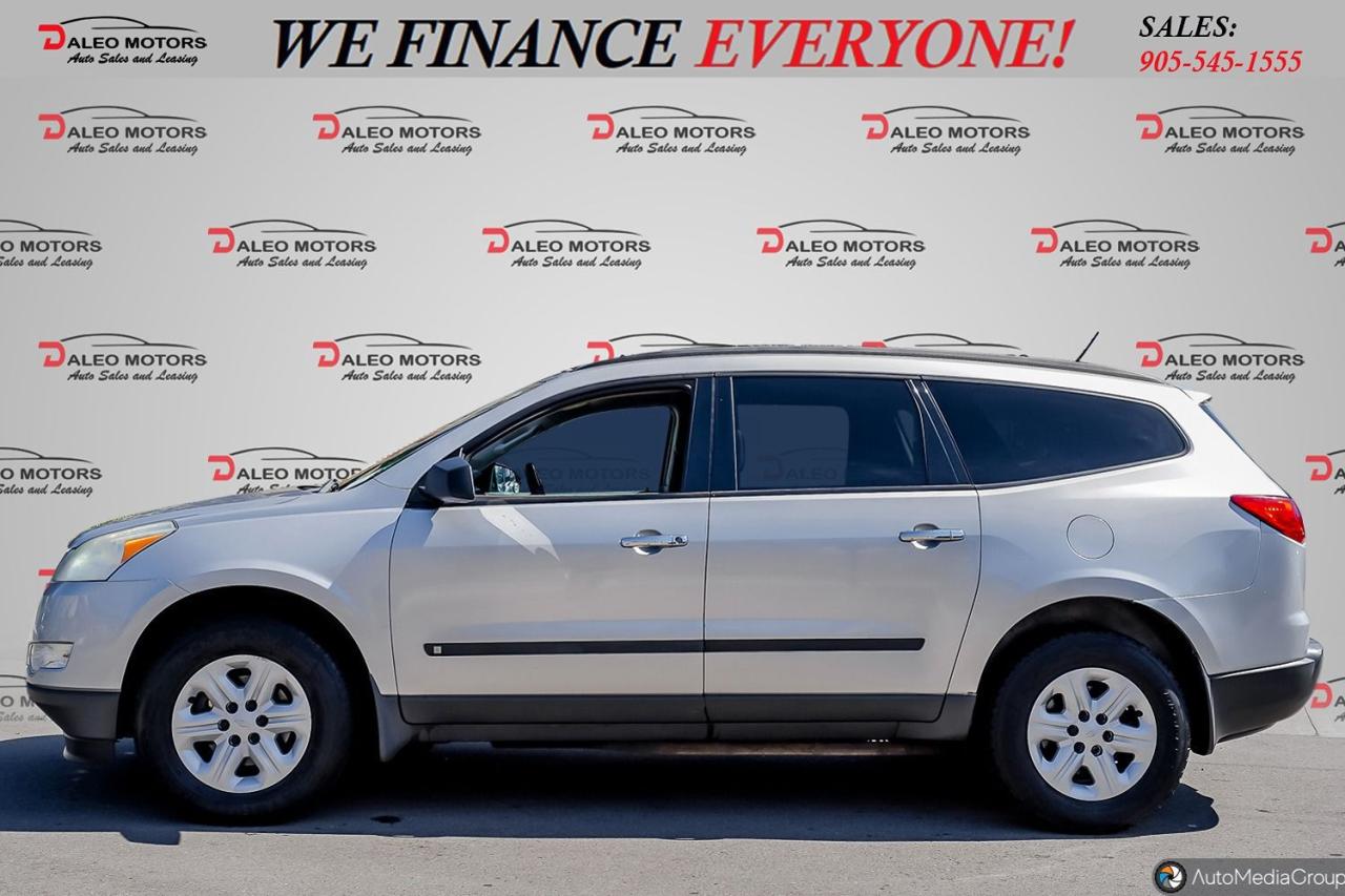 2009 Chevrolet Traverse LS / 7 PASSENGER - AS IS / SAFETY EXTRA