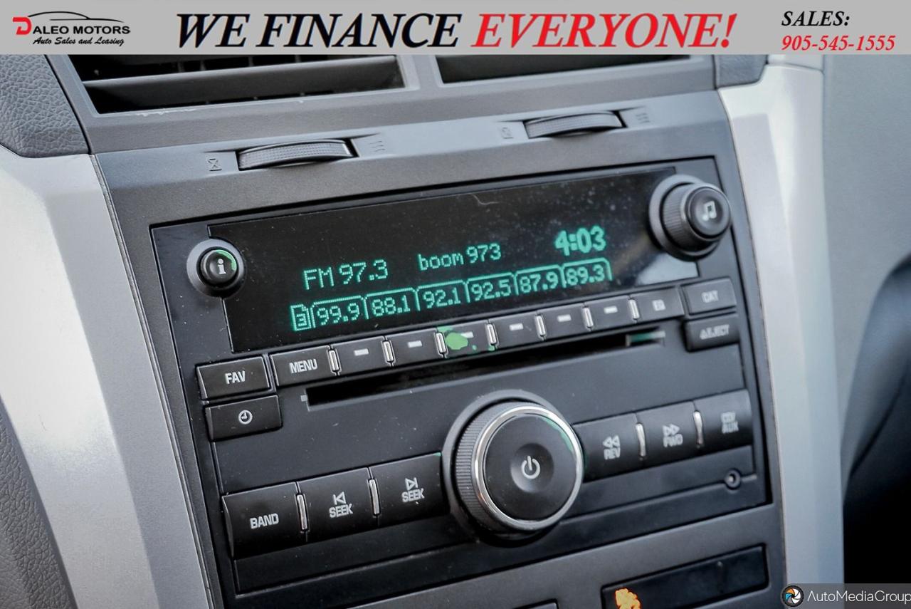 2009 Chevrolet Traverse LS / 7 PASSENGER