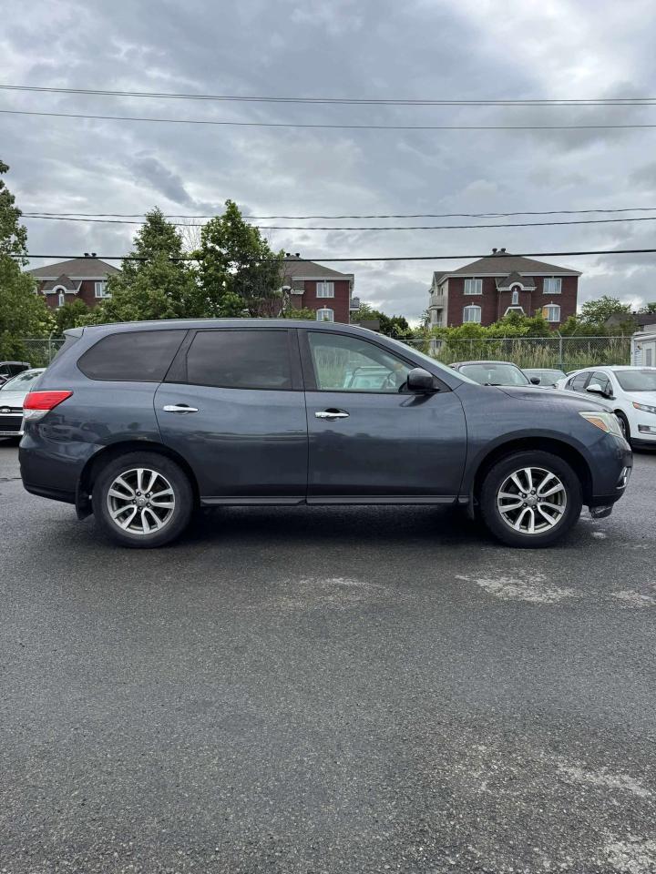 2013 Nissan Pathfinder SL - Photo #3