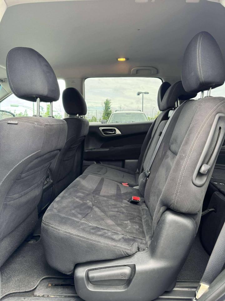 2013 Nissan Pathfinder SL - Photo #7
