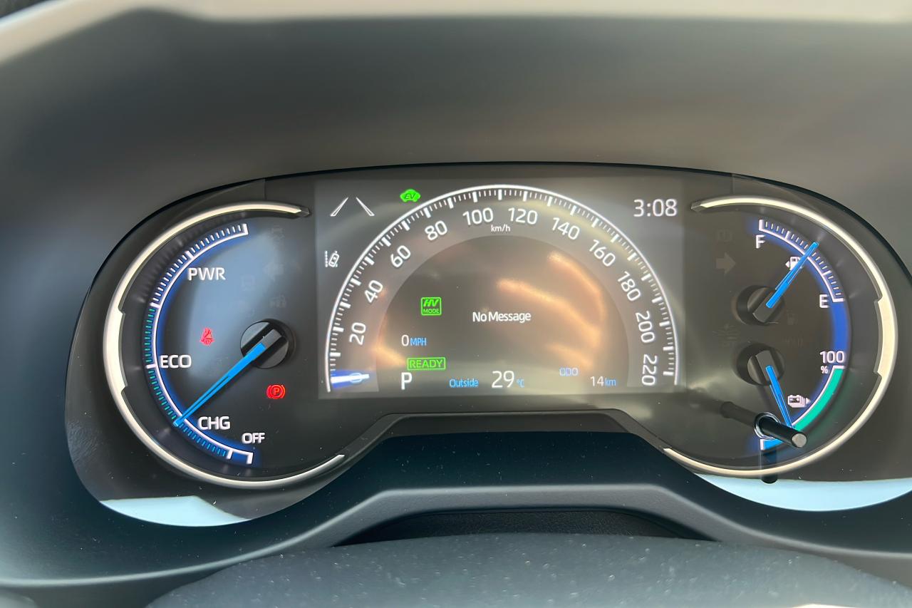 2025 Toyota RAV4 Plug-In Hybrid SE Photo