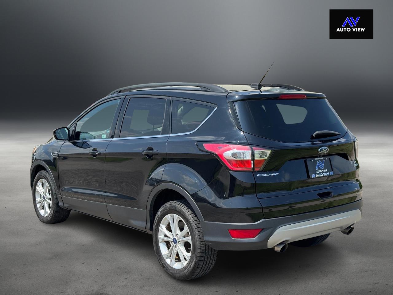 2017 Ford Escape SE AWD **CLEAN CARFAX**NO ACCIDENTS** - Photo #7