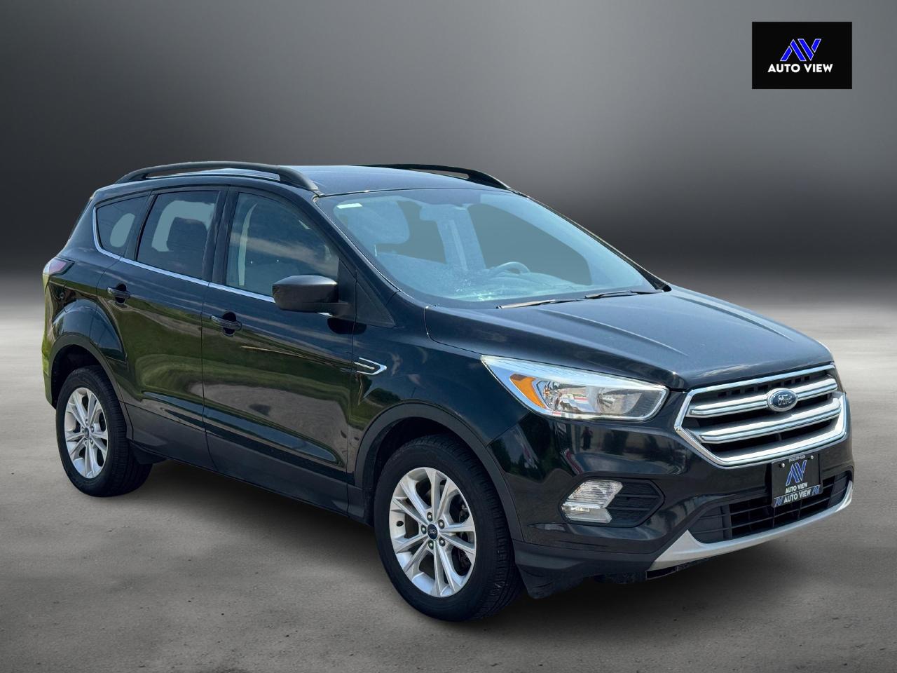 2017 Ford Escape SE AWD **CLEAN CARFAX**NO ACCIDENTS** Photo2